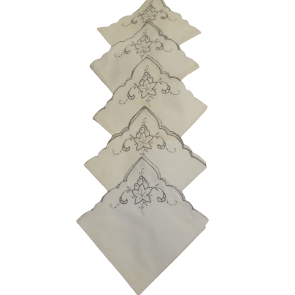 Vintage Embroidered Napkin Set Cream Floral Linen Cottagecore Table Linens